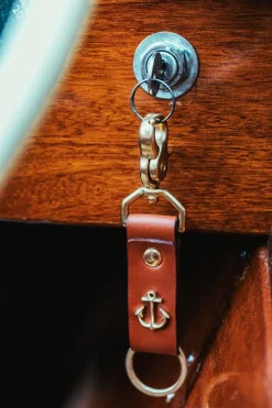 Key Fobs^Kiel James Patrick Keys To Adventure - Brass